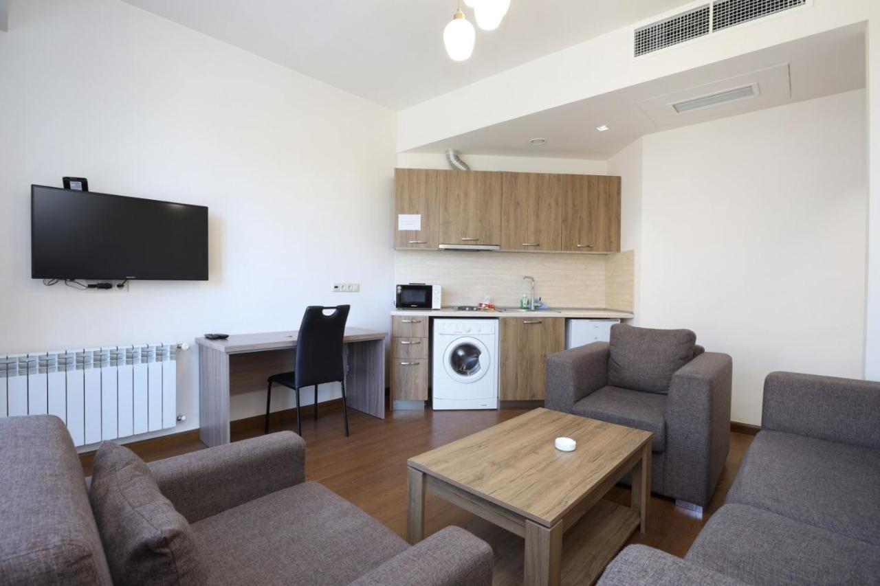 Stay Inn-Apartments On Buzand 17 Yerevan Exterior photo