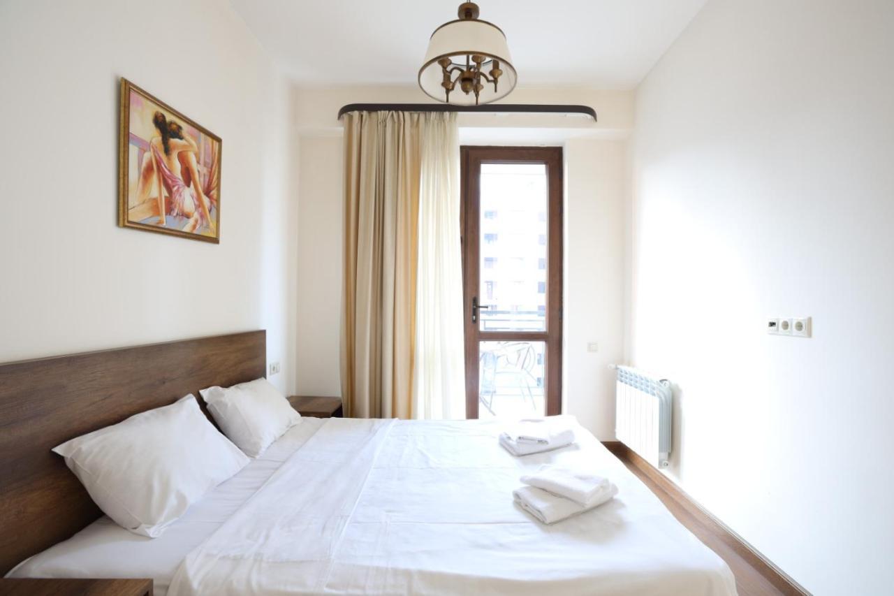 Stay Inn-Apartments On Buzand 17 Yerevan Exterior photo
