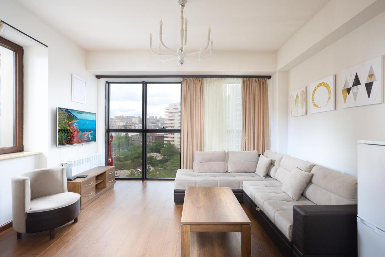 Stay Inn-Apartments On Buzand 17 Yerevan Exterior photo