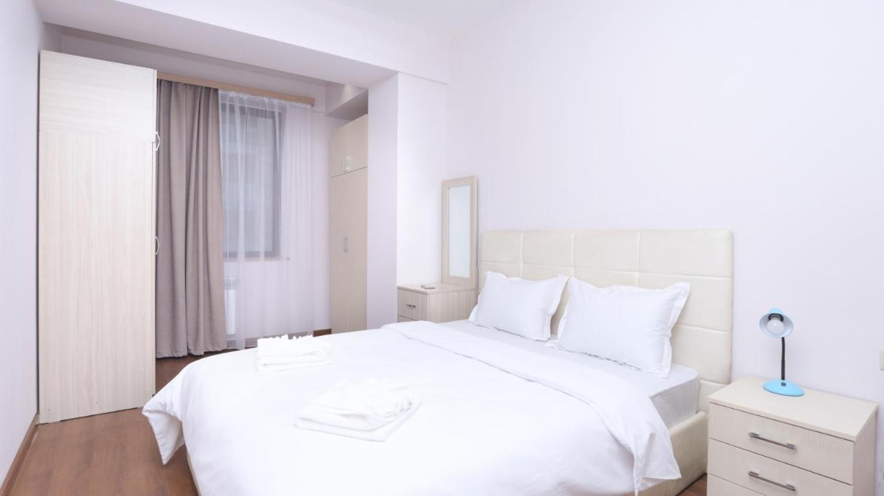 Stay Inn-Apartments On Buzand 17 Yerevan Exterior photo