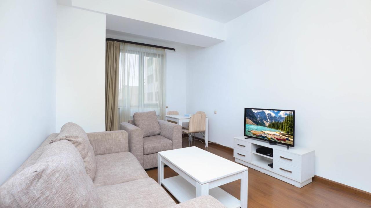 Stay Inn-Apartments On Buzand 17 Yerevan Exterior photo