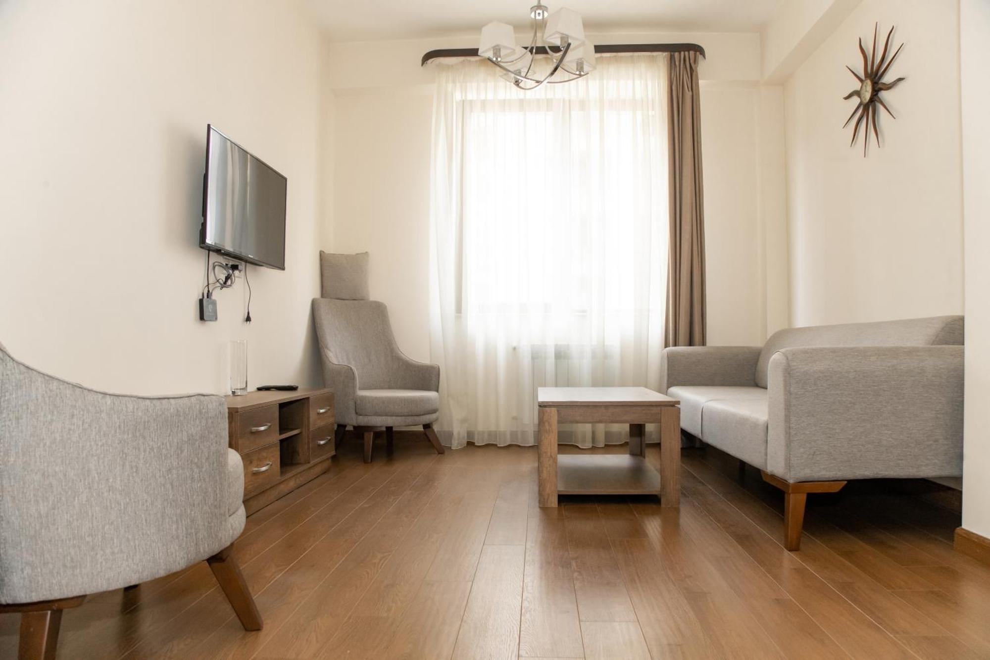 Stay Inn-Apartments On Buzand 17 Yerevan Exterior photo