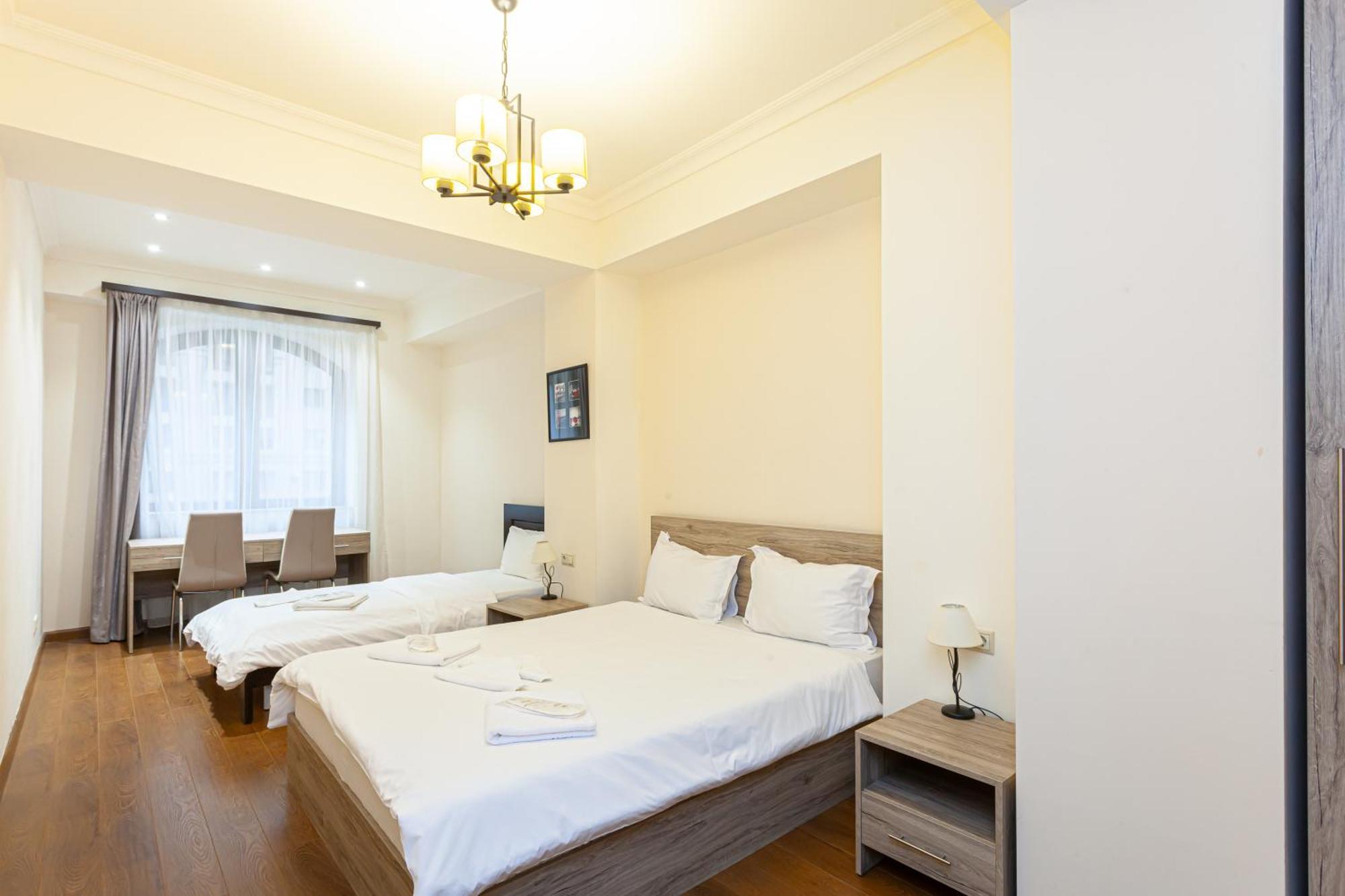 Stay Inn-Apartments On Buzand 17 Yerevan Exterior photo